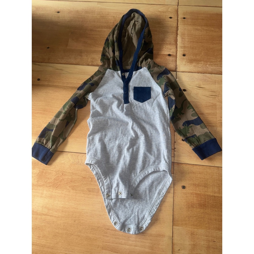 Carters Camouflage Raglan Hooded Bodysuit Onesie 24 Months